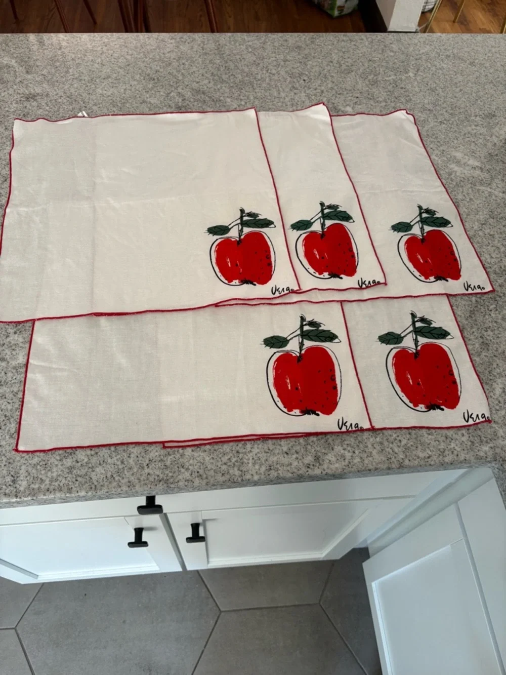Vintage Vera napkins apple mid century modern red & white set of 5